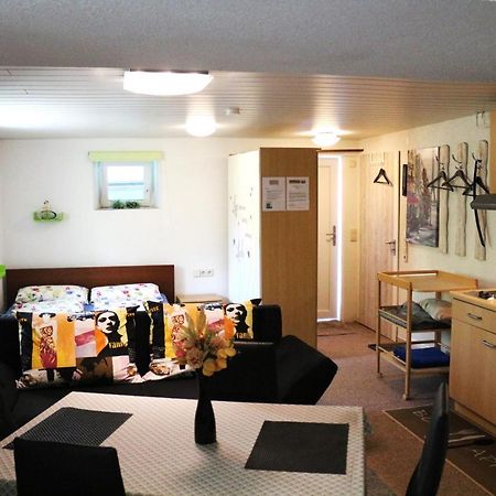 Ferienwohnung Am Kocher-Jagst Radweg Neuenstadt am Kocher Buitenkant foto